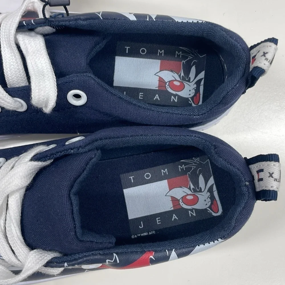 Tommy Hilfiger nwt tommy